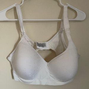 Size 42 C white bra
